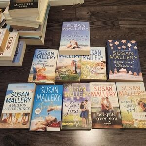 Blue and White Coffee Table Book Set